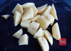 肉沫土豆泥的做法图解1