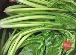 老醋拌菠菜的做法图解3