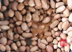 怪味花生米的做法图解1