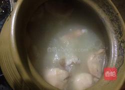 水蜜桃黄豆猪手汤的做法图解6