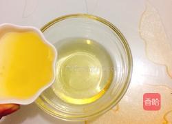柠檬清香小蛋糕的做法图解2
