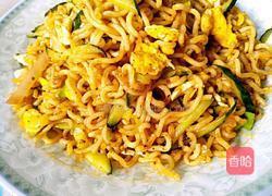 炒方便面的做法图解13