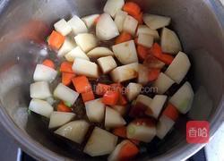 牛肉焖饭的做法图解7