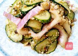 芝麻黄瓜拌洋葱的做法图解9