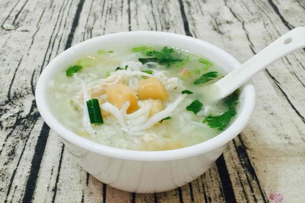 干贝冬菜银鱼粥(潮汕经典海鲜粥)