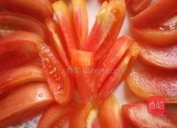 糖拌西红柿的做法图解2