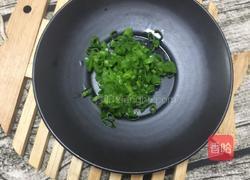 剁椒皮蛋拌豆腐的做法图解7