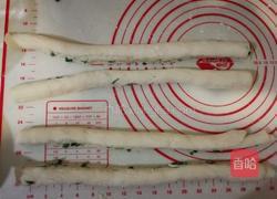 香葱辫子面包的做法图解4