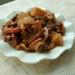 花生莲藕焖猪手的做法[图]