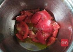 海鲜菇西红柿肉丸汤的做法图解7