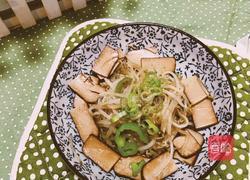 绿豆芽炒鸡蛋干的做法图解5