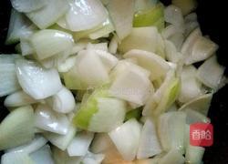 圆葱炒西红柿的做法图解5