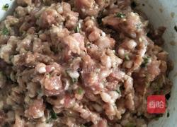 红心火龙果汁大蒸饺的做法图解5