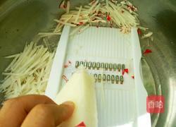 猪肉萝卜大馅蒸饺的做法图解7