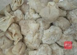 扁肉瘦肉丸子汤的做法图解1