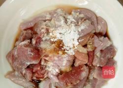 黄花菜猪杂汤的做法图解7