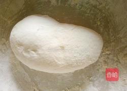 家常葱花饼的做法图解1