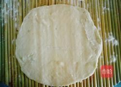 家常葱花饼的做法图解10