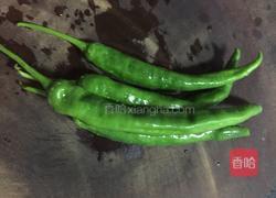 辣椒炒南瓜藤尖的做法图解4