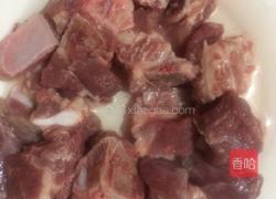 灯芯草花生排骨冬瓜汤的做法图解3