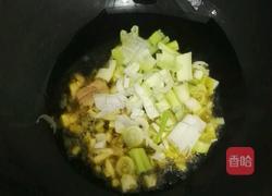 吮指啤酒虾的做法图解3