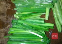 韭菜炒豆芽的做法图解1
