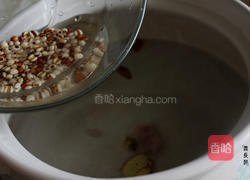 冬瓜薏米煲鸭掌的做法图解3