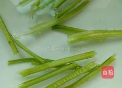 鸡丝烹掐菜的做法图解2