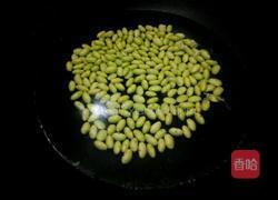 炒毛豆的做法图解4