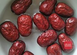 冰糖雪梨红枣银耳羹的做法图解4