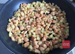 干煎土豆鸡丁的做法图解8
