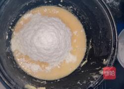 金黄椰丝球的做法图解4