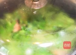 五花肉焖扁豆的做法图解8