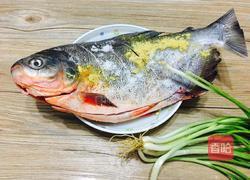 清蒸红鲳鱼的做法图解3