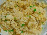 鸡蛋榨菜炒饭的做法[图]