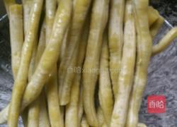 肉酸豆角的做法图解3