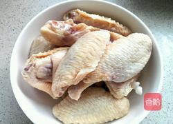 香酥鸡翅的做法图解1