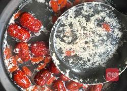 红枣枸杞鸽子汤的做法图解4