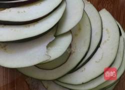 肉丝蚝油茄丝的做法图解1