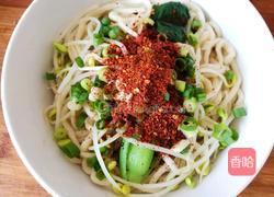 三合一油泼棍棍面的做法图解12