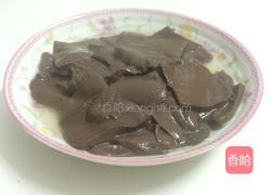 韭菜花毛血旺的做法图解2