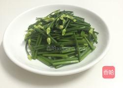 韭菜花毛血旺的做法图解3