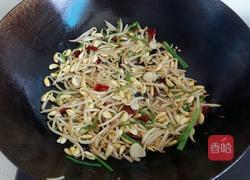 炝炒大豆芽的做法图解8