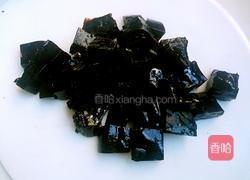 蜂蜜黑凉粉的做法图解11