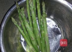 卢笋炒火腿肉片的做法图解1