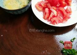 番茄炒蛋盖浇饭的做法图解1