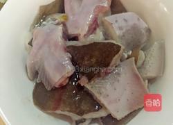 老板鱼炖豆腐的做法图解1