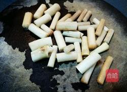 藕带大骨汤的做法图解1