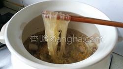 猪肉酸菜炖粉条的做法图解20