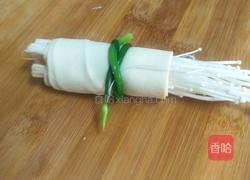 金针菇豆皮卷的做法图解8